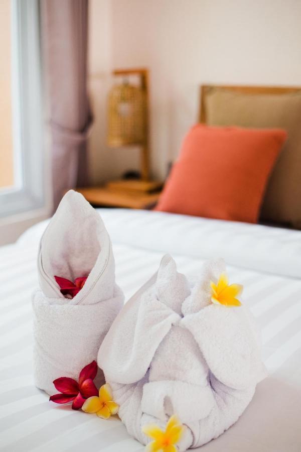 Donguri House Bali Bed & Breakfast Jimbaran Exterior foto